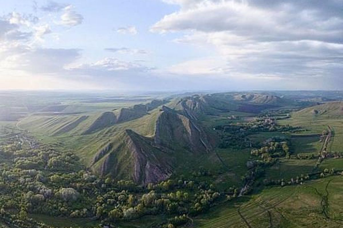 Долгие горы: Хребет Карамурунтау